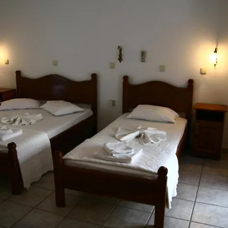 Aparthotel Landeris Katápola